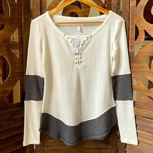 Cute Blouse NWT